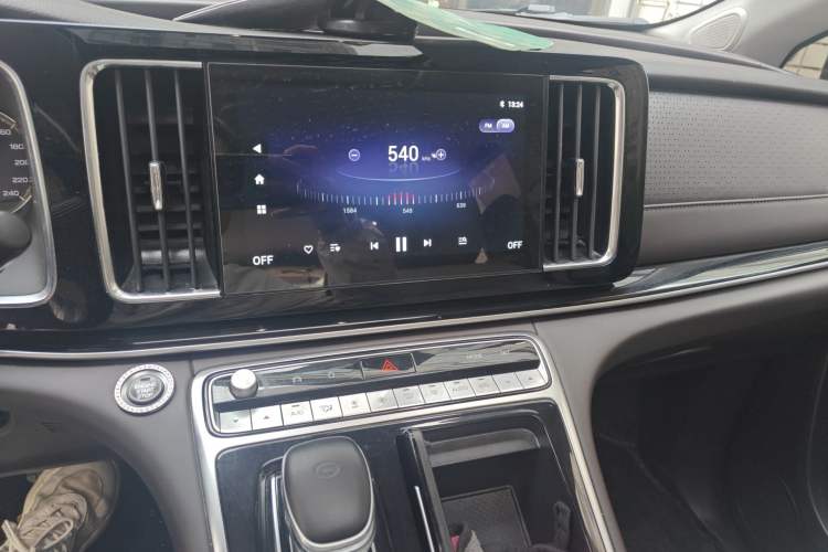 Used GAC Trumpchi M8 2021 Lingxiu Series 390T Deluxe Edition Audio And AC Panel