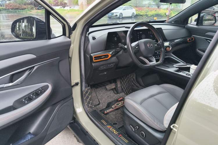 Used CHANGAN UNI-T 2022 1.5T Flagship Edition Driver Seat