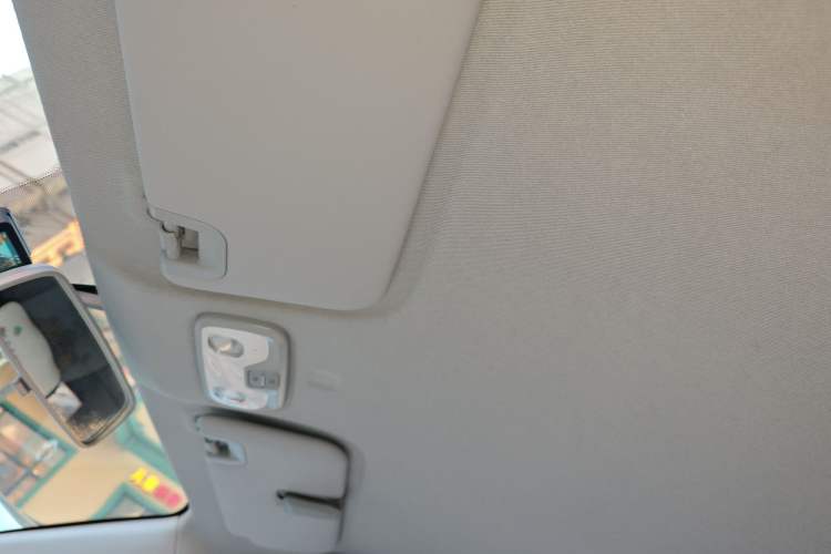 Used Chery QQ Ice Cream 2025 205km Qi Energy Version Headliner