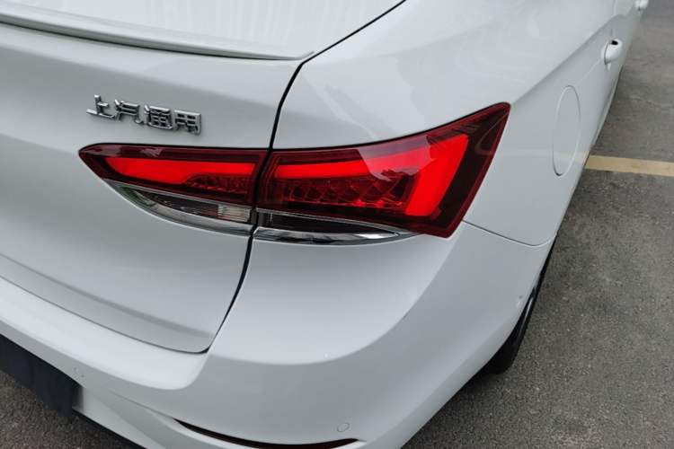 Used Buick GT 2018 18T Automatic Flagship Model Right Rear Taillight