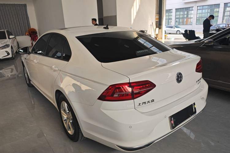 Used Volkswagen Lamando 2021 230TSI DSG Fashion Edition