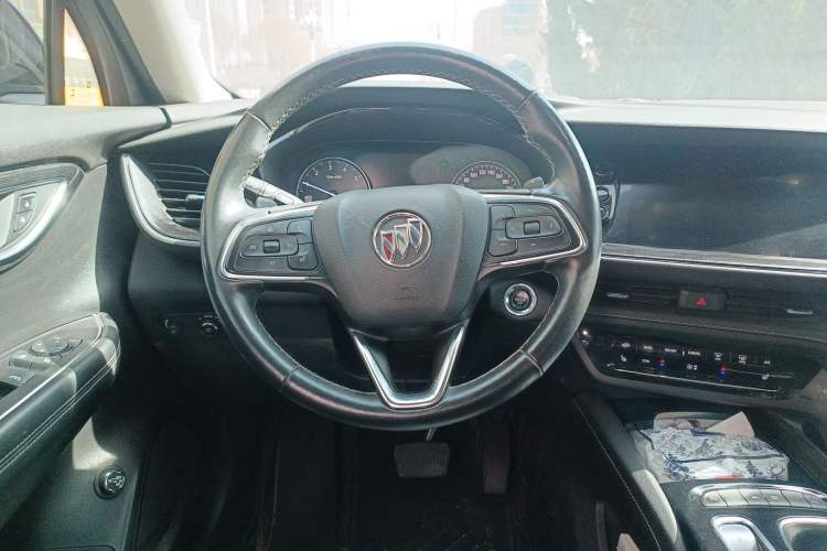 Used Buick Envision 2023 Encore Plus 652T Five-Seat Luxury Model
