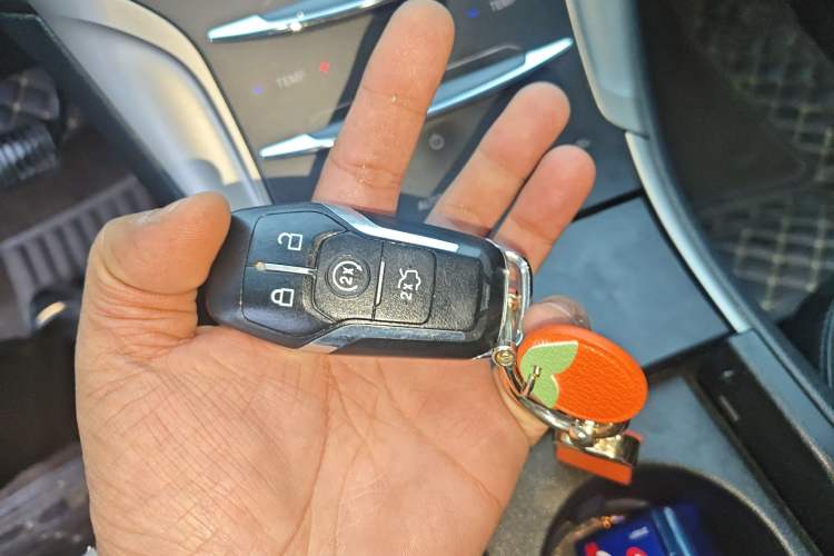 Used Lincoln MKZ 2014 2.0T Luxury Edition