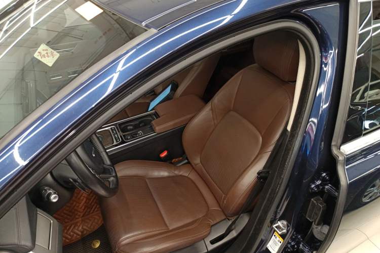 Used Jaguar XFL 2018 XFL 2.0T 250 PS Luxury Edition
