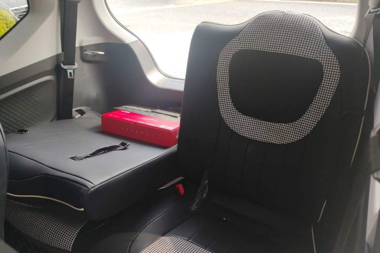 Used Wuling Hongguang MINIEV 2024 3rd Generation 215km Advanced Version