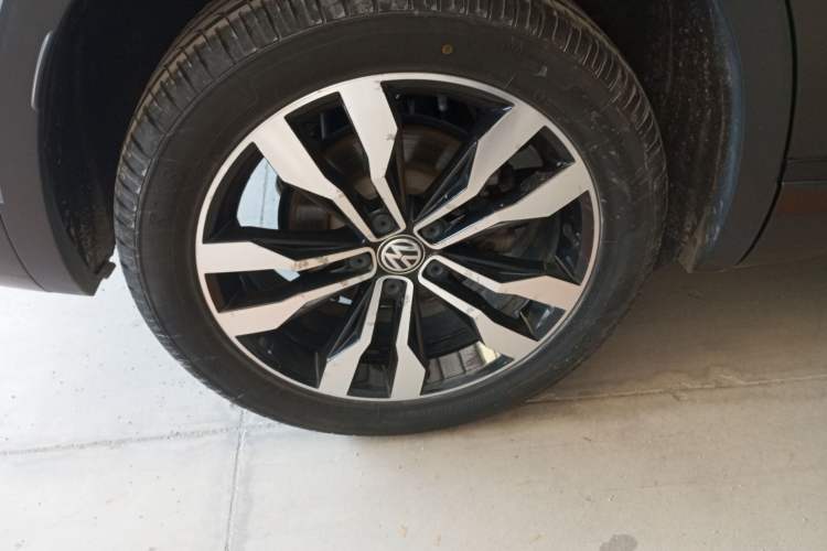 Used Volkswagen Tayron 2020 380TSI All-Wheel Drive R-Line Connected Version
