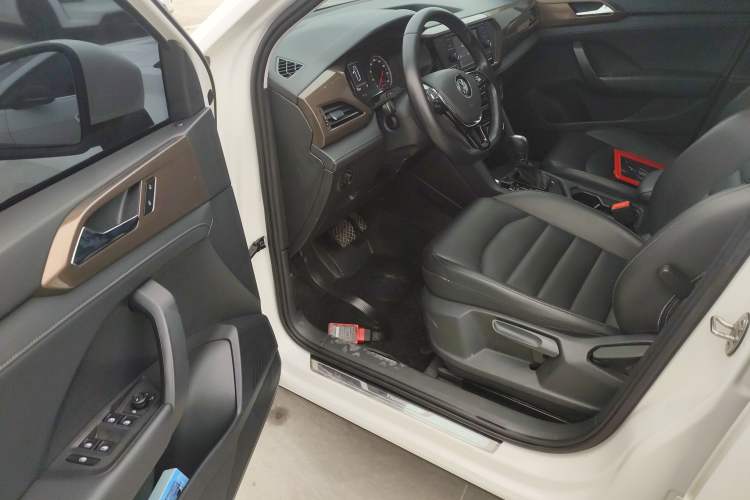 Used Volkswagen Tharu 2020 280TSI Two-Wheel Drive Comfort Edition China VI Standard