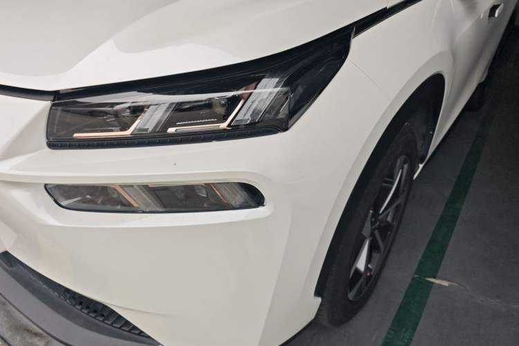 Used AION V 2021 Plus 70 Smart Technology Edition Lithium Iron Phosphate