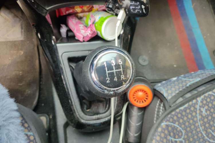 Used Brilliance H220 2014 1.5L Manual Elite Model
