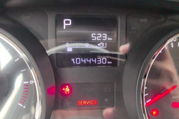 Used Citroen C3-XR 2015 1.6L Automatic Pioneer Model Odometer Close Up