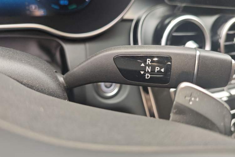 Used Mercedes-Benz C-Class 2021 C 260 L Sport Edition Star Collection Gear Lever
