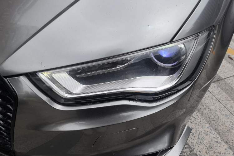 Used Audi A3 2015 Sportback 35 TFSI Millionth Anniversary Comfort Model
