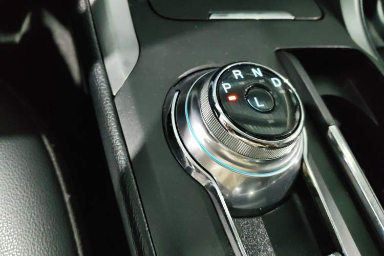 Used Ford Mondeo New Energy 2018 2.0 PHEV Smart-Control Luxury Version China VI Standard