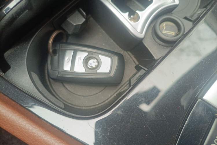 Used BMW 5 Series GT 2013 535i Elegant Edition
