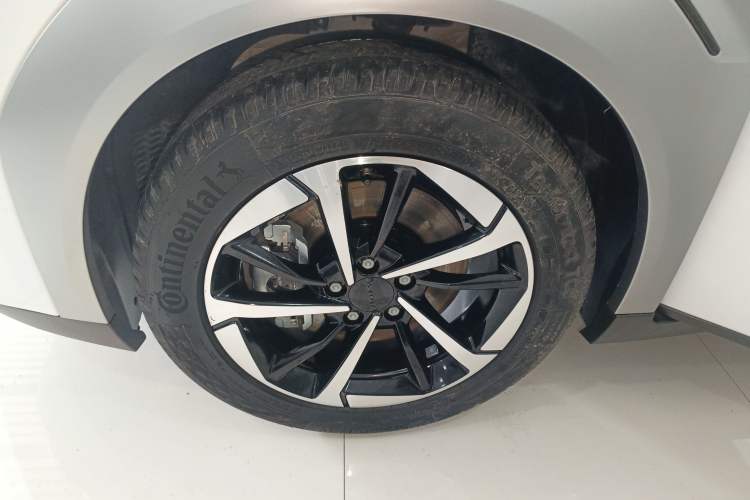 Used AION Y 2023 Plus 610 Smart Edition Ternary Lithium
