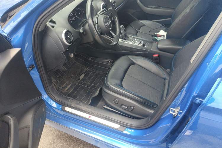 Used Audi A3 2019 Limousine 35 TFSI Fashion Edition China V standard
