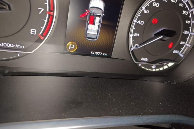 Used Geely Auto Coolray 2020 Facelift 240T DCT Hunter
