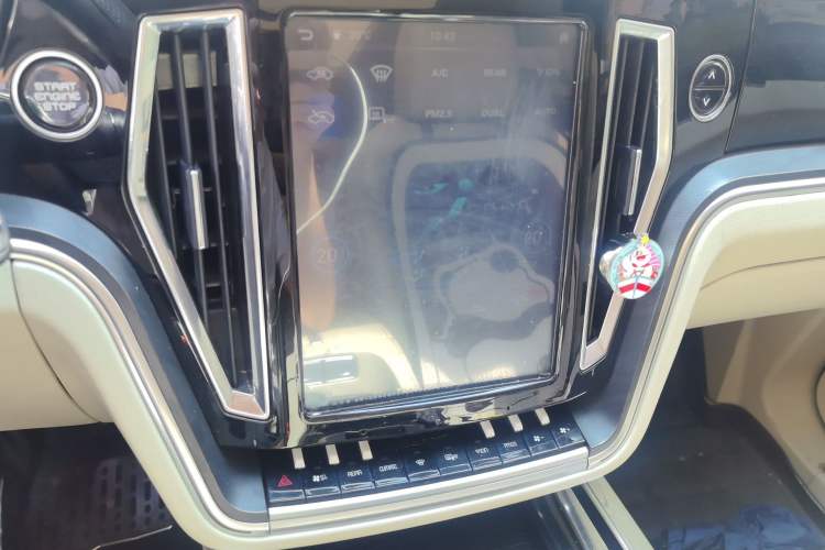 Used Zotye T700 2017 1.8T Dual-Clutch Prestige Model Audio And AC Panel