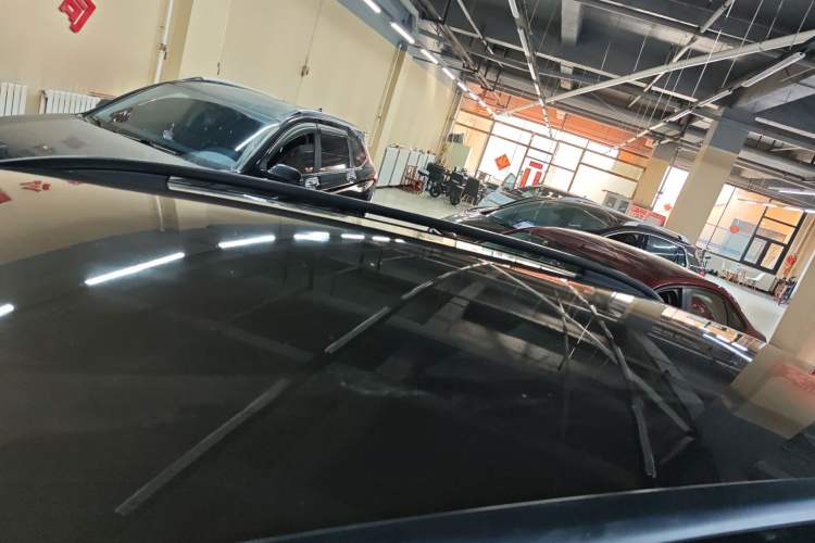 Used Volkswagen Tiguan 2016 280TSI Automatic Two-Wheel-Drive Silk Road Style Edition Roof