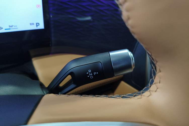 Used Geely Galaxy L7 2025 EM-i 115km Exploration+ Edition
