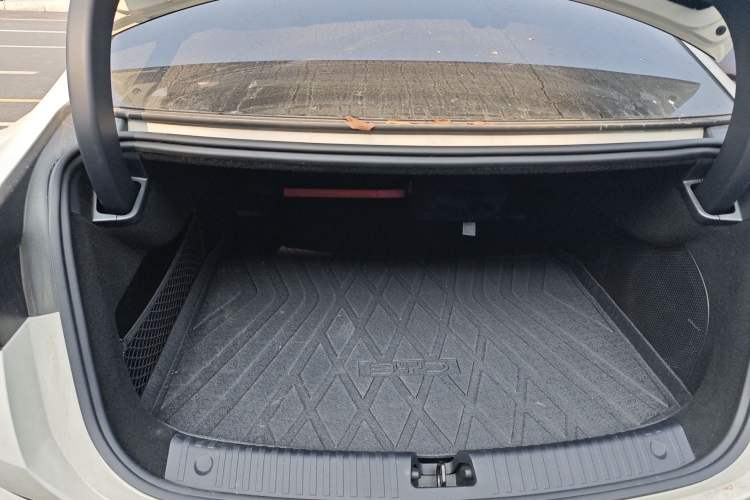 Used BYD Seal 07 DM-i 2025 DM-i 1.5L 125km Prestige Model Trunk