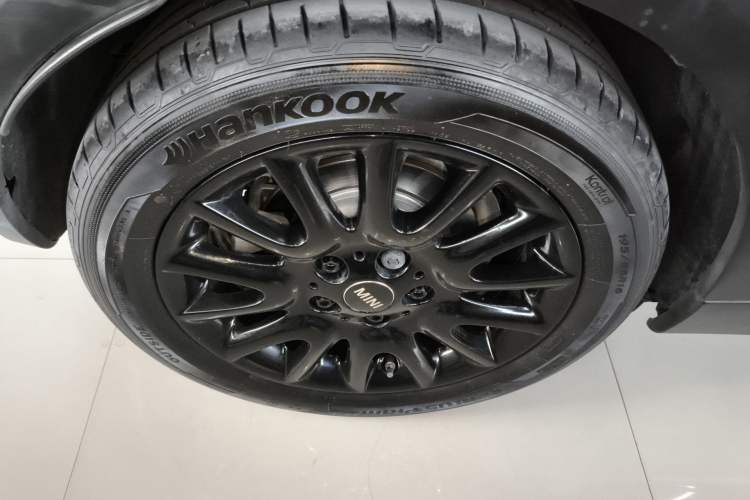 Used MINI 2019 1.5T COOPER Classic Edition