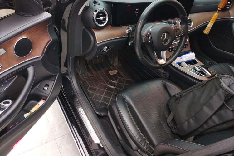 Used Mercedes-Benz E-Class 2018 Facelifted E 300 L Stylish Version Driver Seat