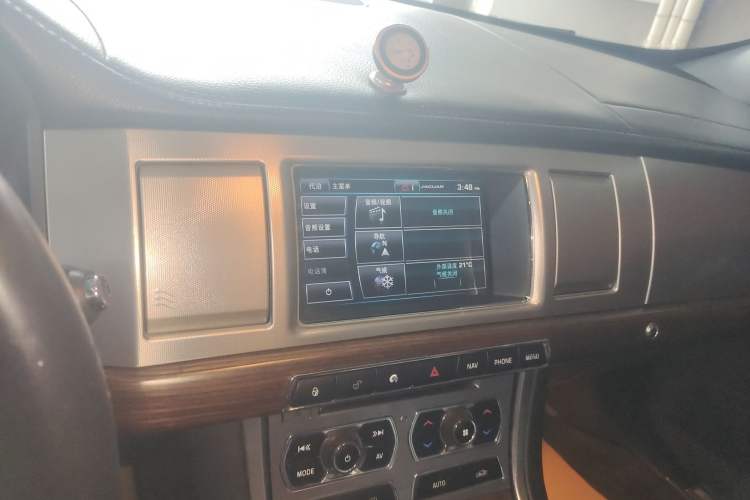 Used Jaguar XF 2014 XF 2.0T Prestige Edition
