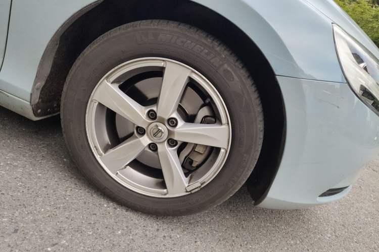 Used Volvo V40 2017 T3 Smart Edition