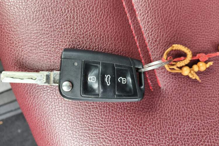 Used Volkswagen Golf 2014 1.4TSI Automatic Comfort Model Vehicle Key