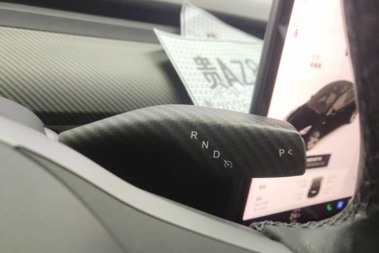 Used Tesla Model Y 2021 Long-Range All-Wheel-Drive Version 3D7
