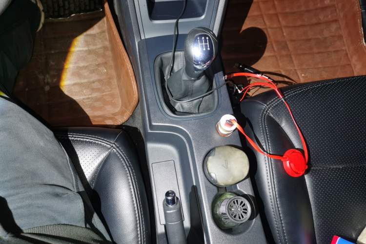 Used Roewe 350 2015 1.5L Manual Luxury Sunroof Edition
