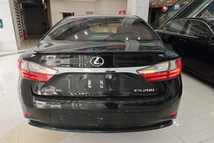 Used Lexus ES 2016 200 Midnight Special Limited Edition Rear