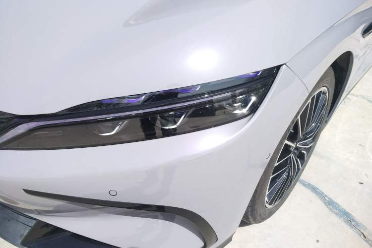 Used BYD Han 2025 DM-i Intelligent Driving Edition 125KM LiDAR Flagship Model
