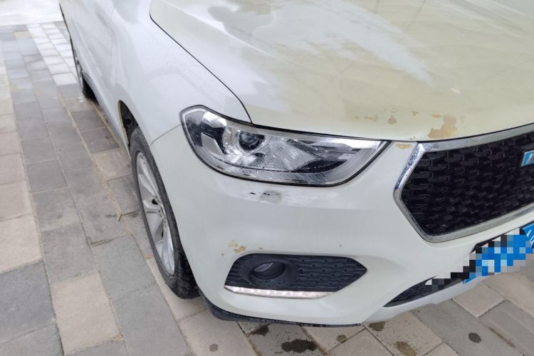 Used Haval H2 2017 Blue Label 1.5T Automatic Two-Wheel Drive Luxury Model Right Front Headlight