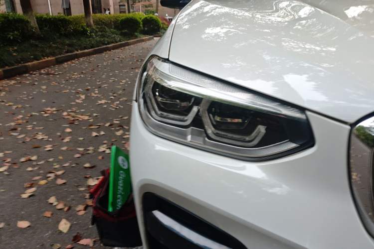 Used BMW X3 2020 xDrive30i Luxury Model with M Sport Package
