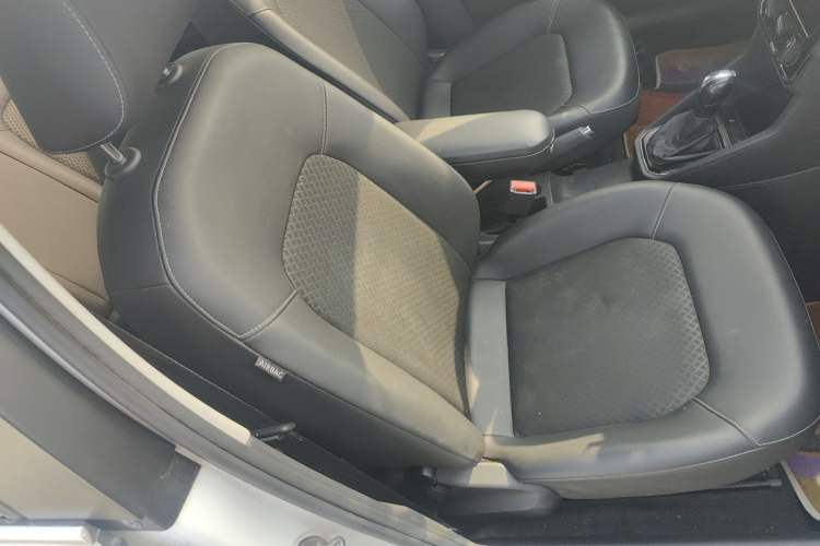 Used Jetta VA3 2019 1.5L Automatic Enjoyment Edition Right Front Seat