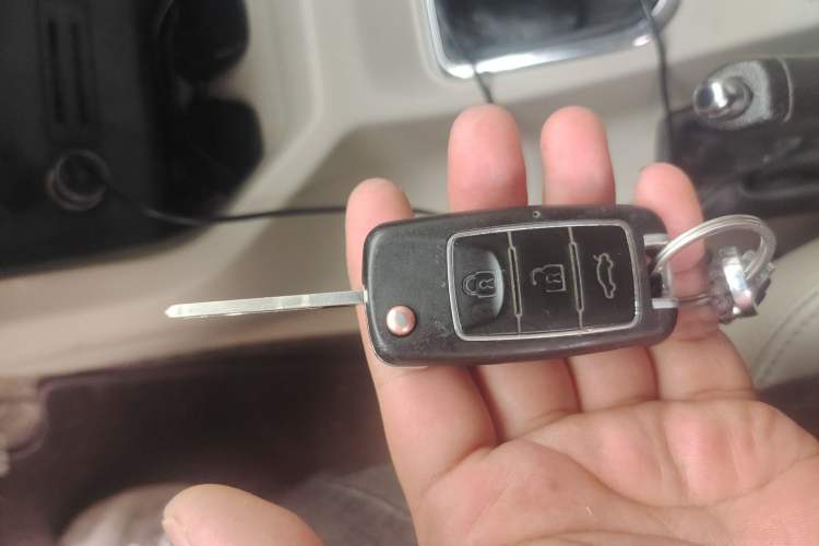 Used FORTHING Lingzhi 2019 M5 1.6L 7-Seater Luxury Model China VI Standard