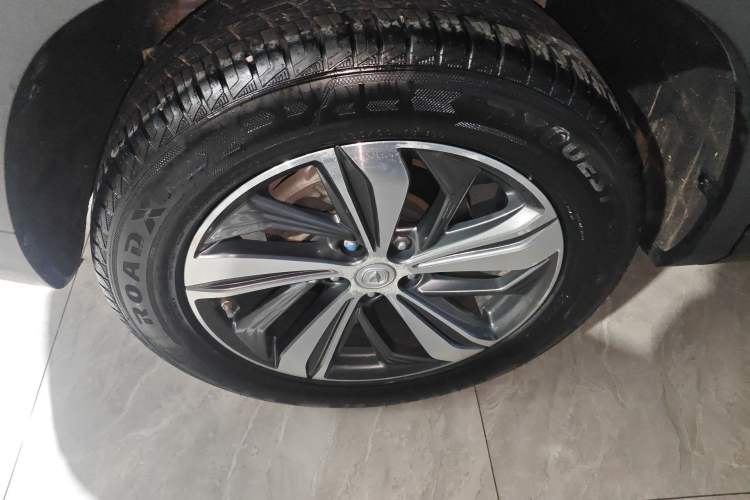 Used CHANGAN CS75 PLUS 2020 1.5T Automatic Prestige Edition Right Rear Wheel Hub