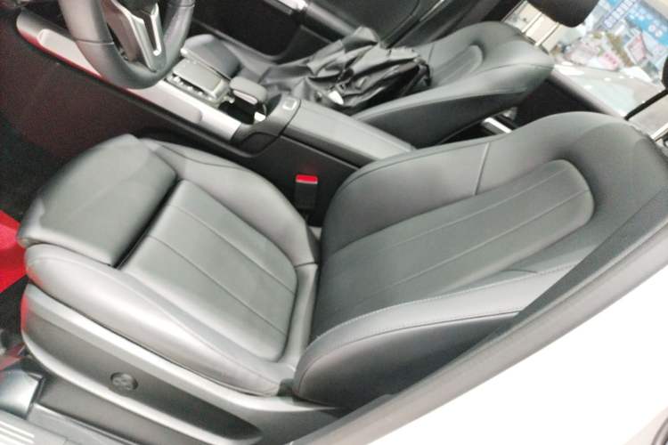 Used Mercedes-Benz GLB 2023 GLB 220 Fashion Model
