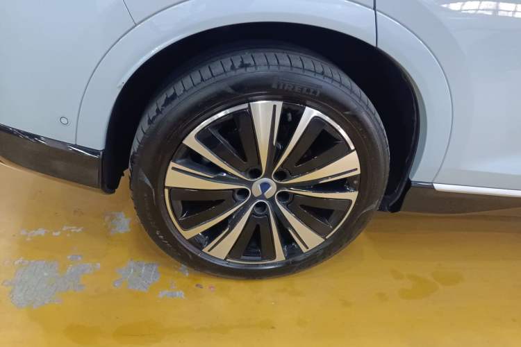 Used Denza N7 2024 702 Smart Drive Pro Edition
