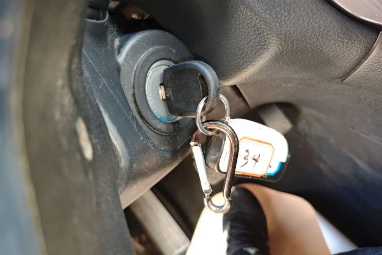 Used JMC Yuhu EV 2022 4x2 LX JX1032PSEF5BEV Interior 1