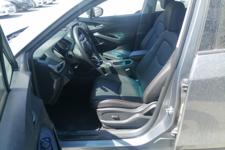 Used Chevrolet Orlando 2018 Redline 530T Automatic Enjoyment Edition (5+2 Model) – China V Standard Left Front Seat