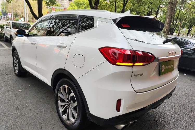 Used Wey VV6 2018 2.0T Two-Wheel-Drive Ultra-Luxury Version China V Standard
