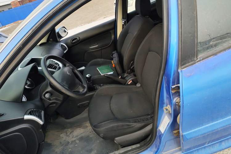 Used Peugeot 207 2009 Sedan 1.4L Manual Yule Edition