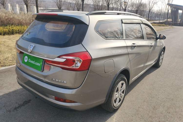 Used Baojun 310W 2017 1.5L Manual Comfort Version China V