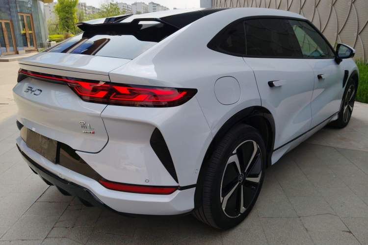 Used BYD Song L EV 2025 Intelligent Driving Version 662 km LiDAR Excellence Edition Rear Right 45 Deg