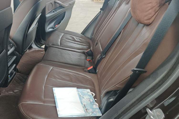 Used BMW X5 2014 xDrive35i Leading Model