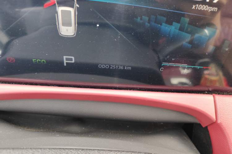 Used JETOUR X70 PLUS 2023 1.5T DCT Brave PLUS 7-Seater