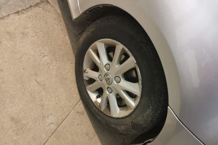 Used BAIC New Energy EV 2015 EV200 Light Enjoy Edition